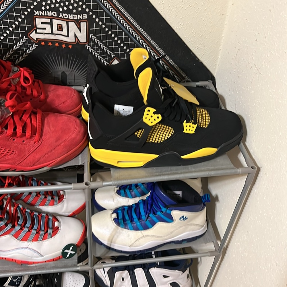 Jordan 4 Black and Yellow Thunder Sneakers - Picture 3 of 5